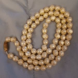Baroque Pearl Necklace 21"